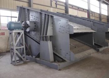 Vibrating Screen Market