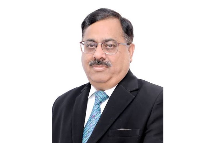 Dr. Alok Sharma