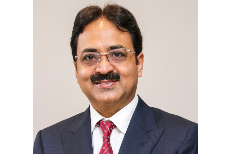 Mr.Vinkesh Gulati