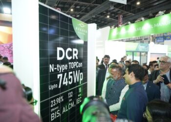 Shri Heeralal Nagar, Hon'ble Minister of State (Independent Charge), Energy Department, Government of Rajasthan along with Vineet Mittal, Chairman, Avaada Group unveiled Avaada's 745 Wp DCR N-Type TOP
