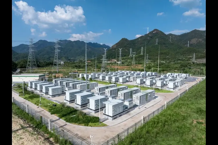 Battery storage